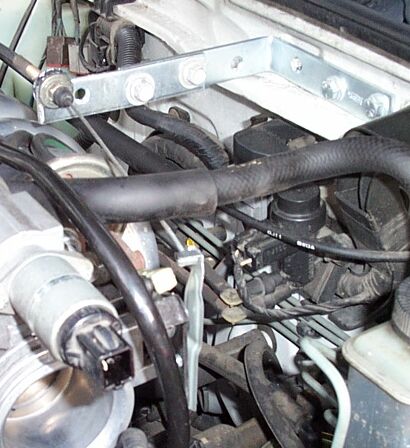 cablebracket2.jpg (45055 bytes)